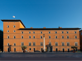 About the Palazzo della Rovere